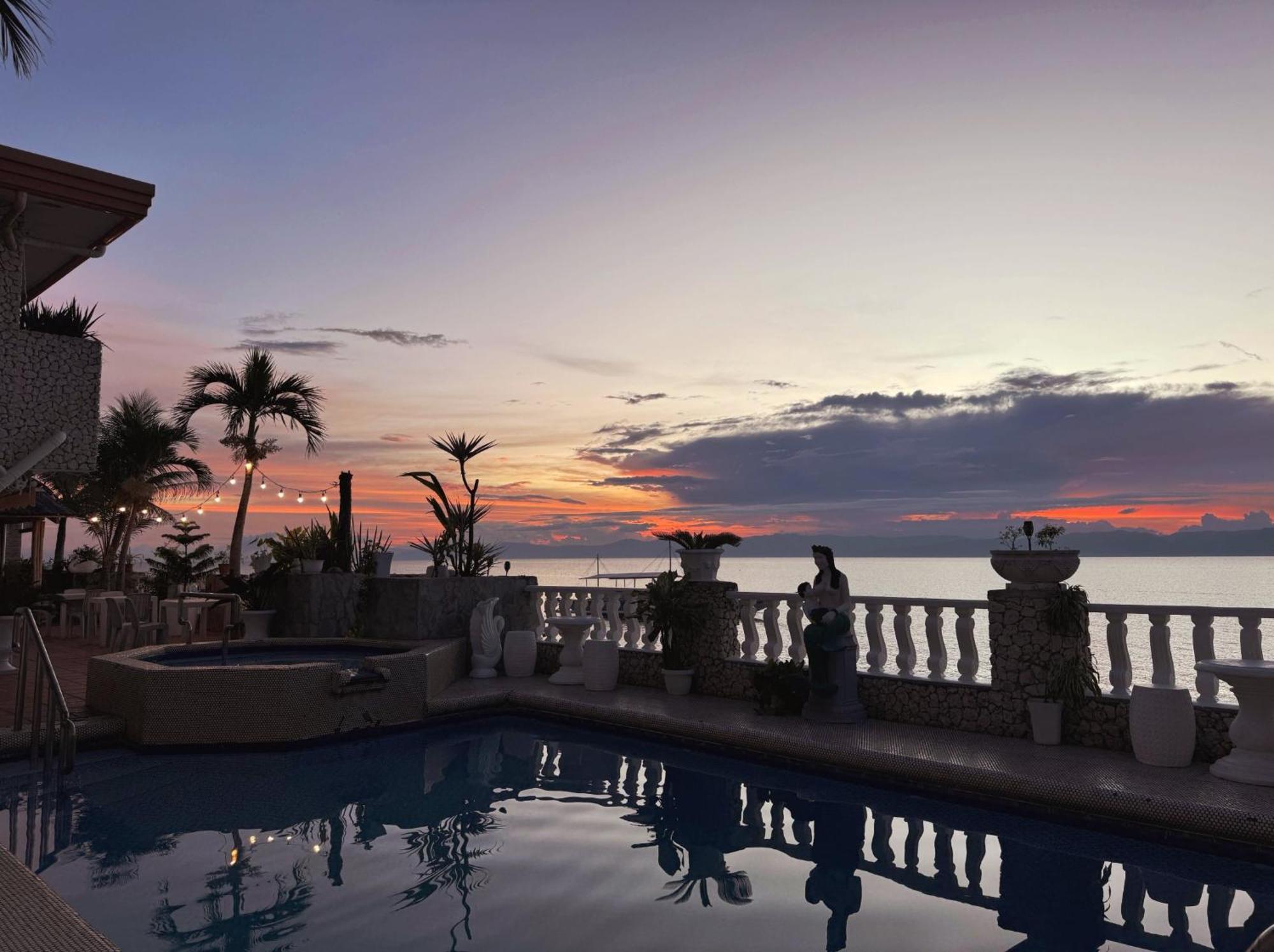 Sunset Beach Resort Моалбоал Экстерьер фото