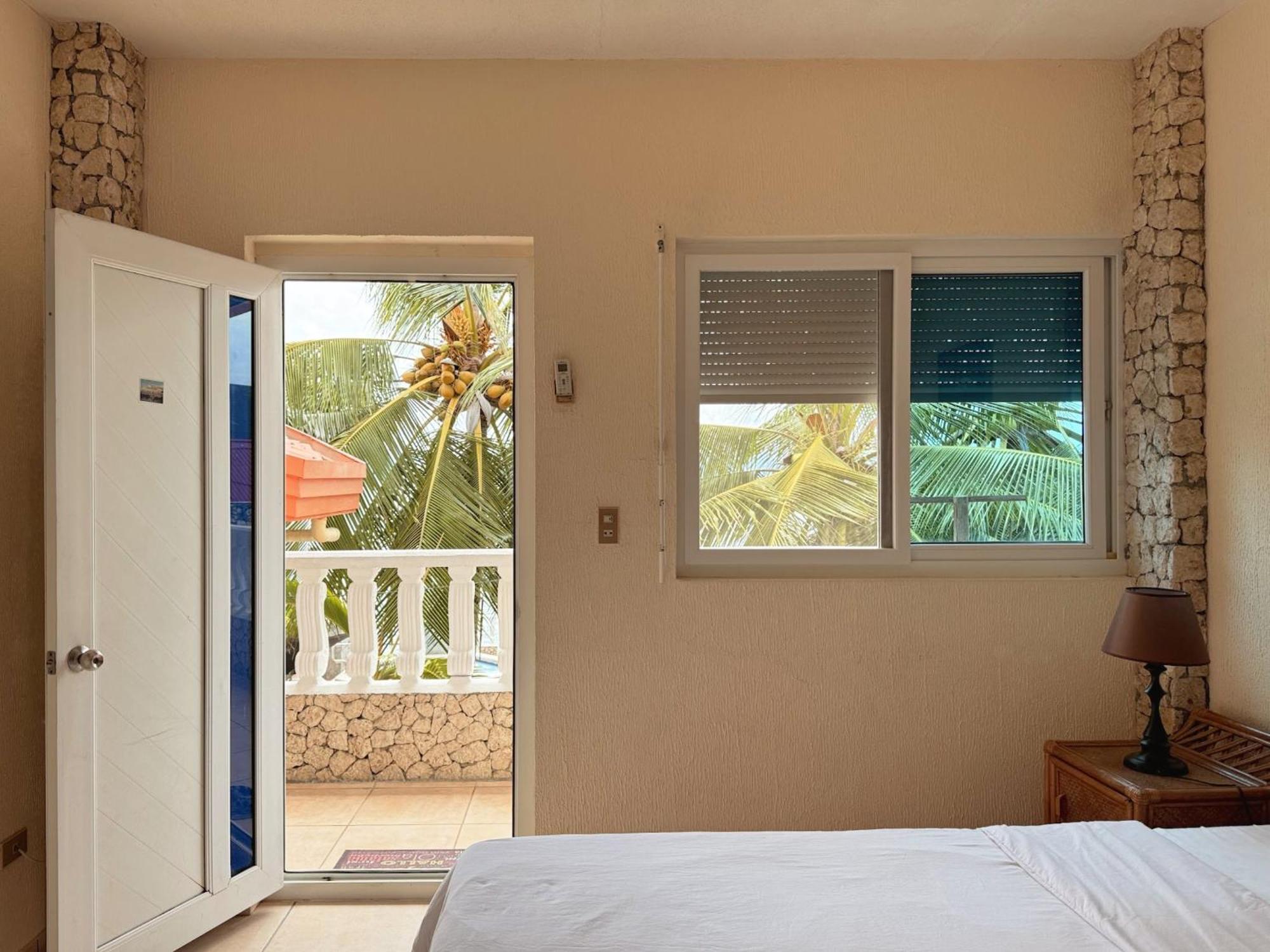 Sunset Beach Resort Моалбоал Экстерьер фото